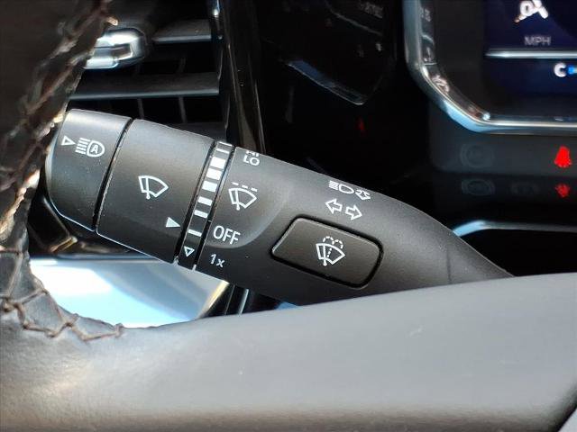 Used 2023 Chevrolet Silverado 1500 LT image 18