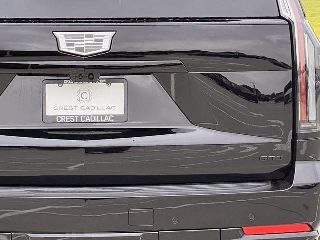 New 2026 Cadillac Escalade ESV Platinum Sport w/ LPO, ONYX Package AWD/4WD image 5