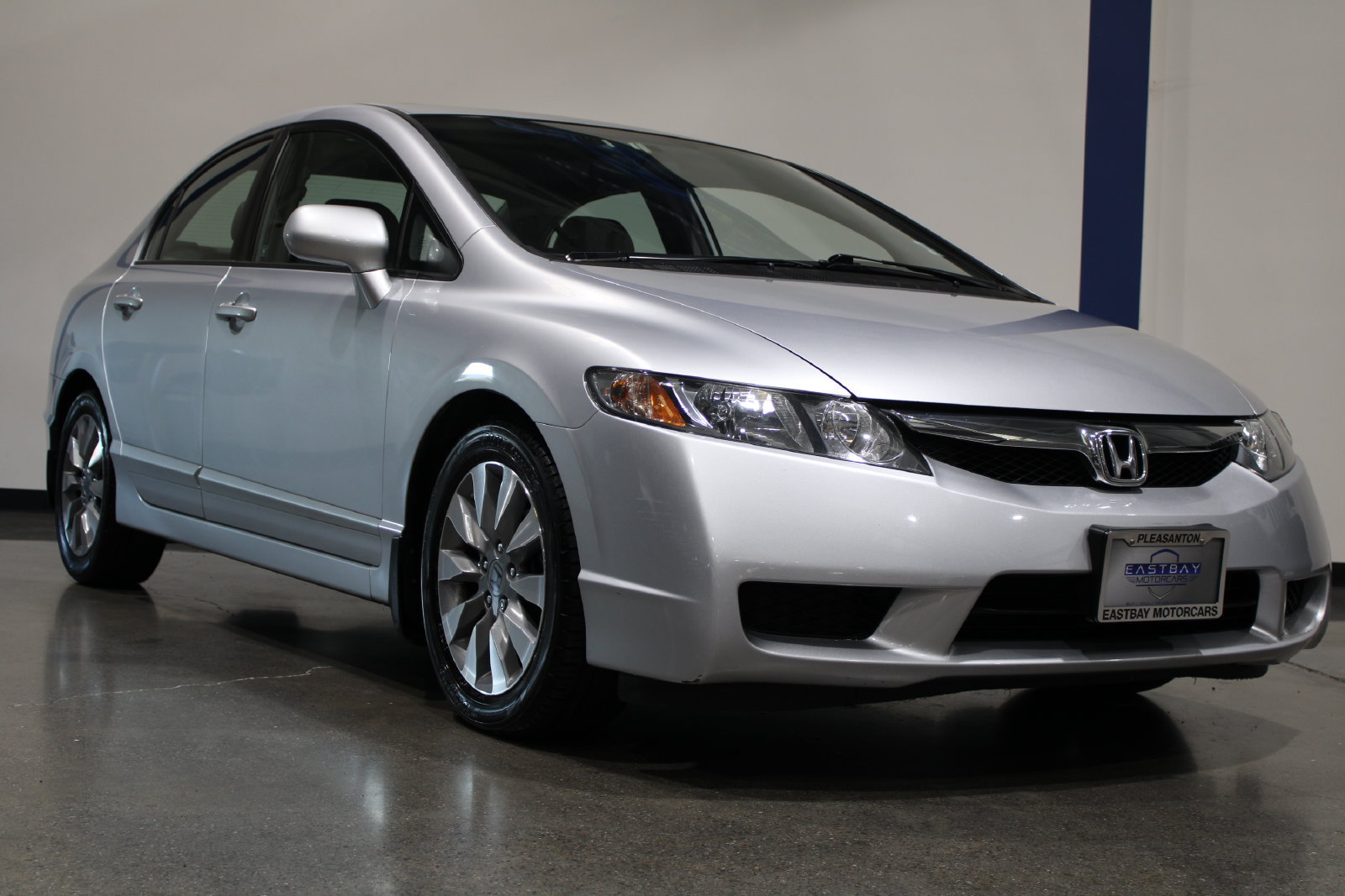 Used 2010 Honda Civic EX-L image 3