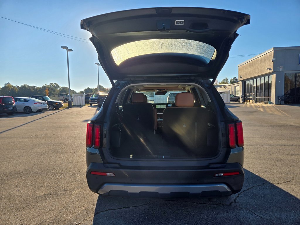 Used 2022 Kia Sorento SX Prestige w/ Rust Color Package image 5
