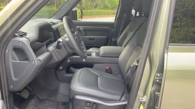 Certified 2025 Land Rover Defender 110 S AWD/4WD image 5