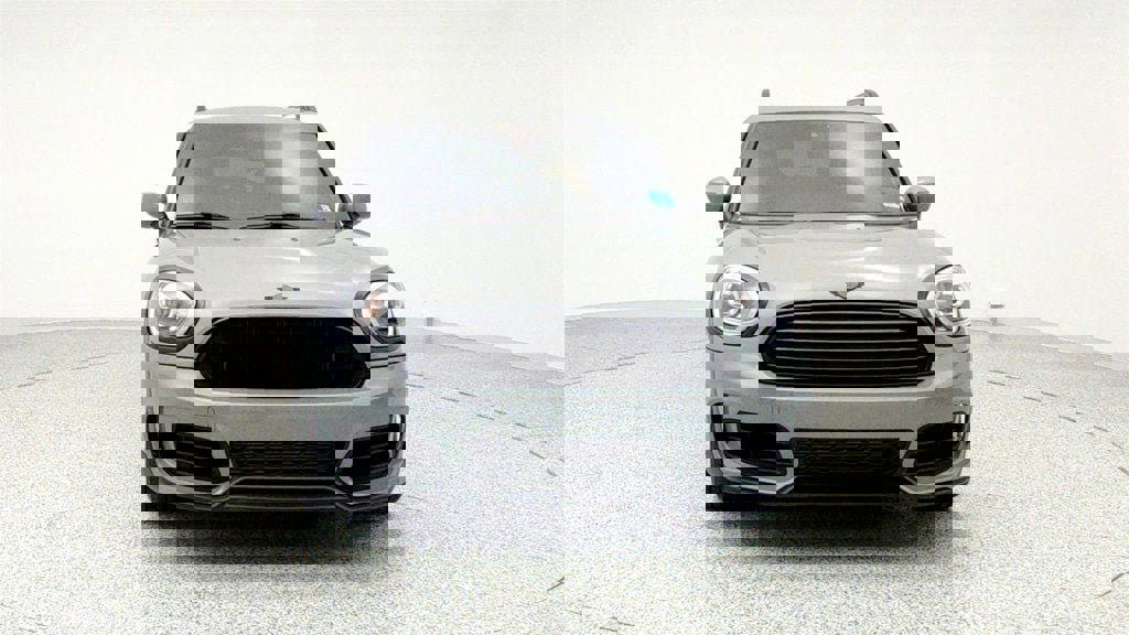 Used 2020 MINI Cooper Countryman John Cooper Works image 2
