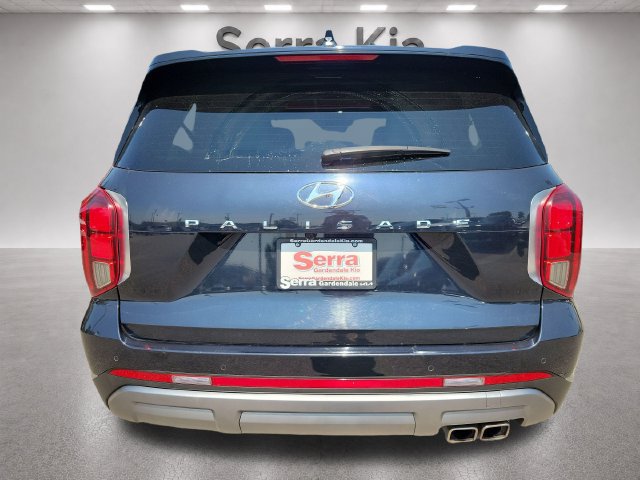 Used 2024 Hyundai Palisade Limited FWD image 4