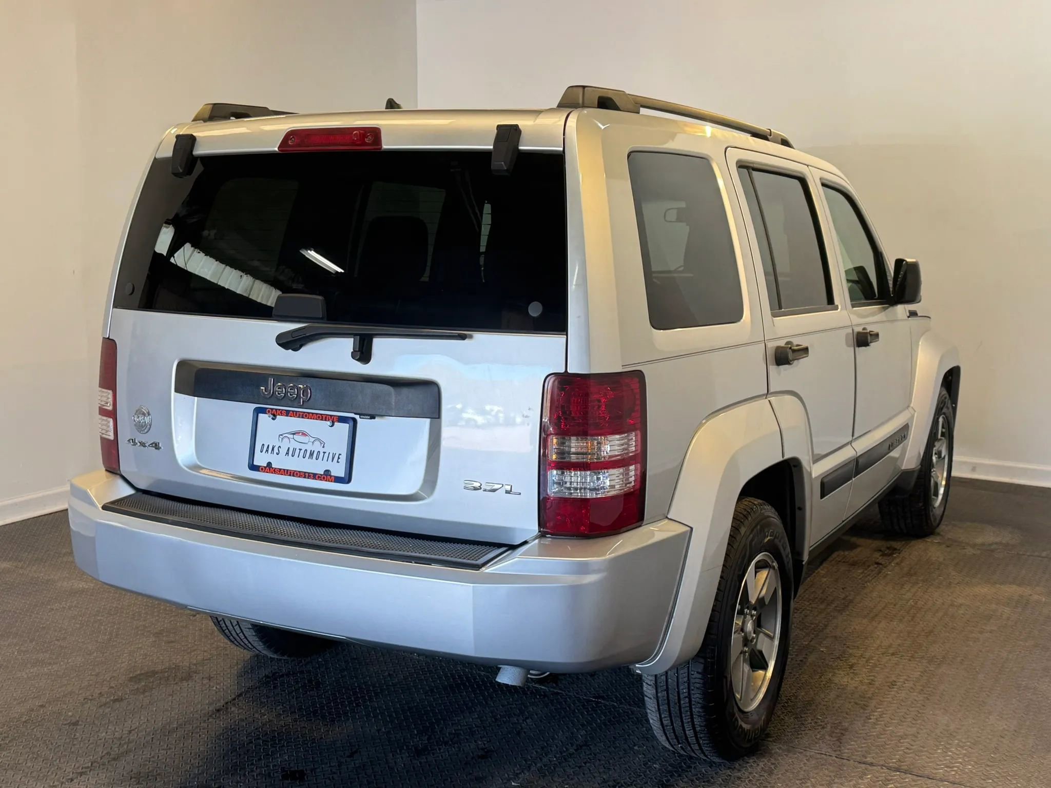 Used 2008 Jeep Liberty Sport w/ Popular Equipment Group image 6