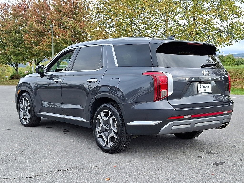Used 2024 Hyundai Palisade Limited image 7