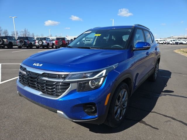 Used 2024 Kia Seltos S image 3