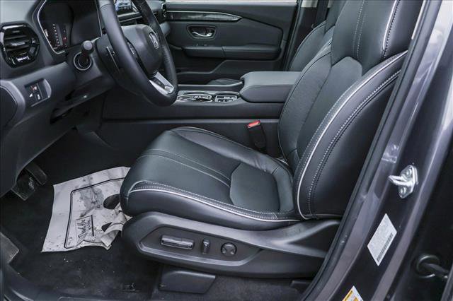 New 2025 Honda Pilot Elite image 11
