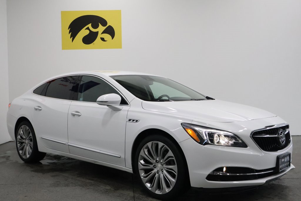 Used 2017 Buick LaCrosse Premium w/ Dynamic Driver Package image 6