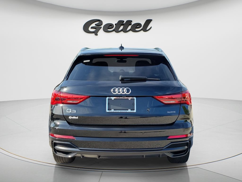 Used 2020 Audi Q3 2.0T Premium w/ Convenience Package AWD/4WD image 6