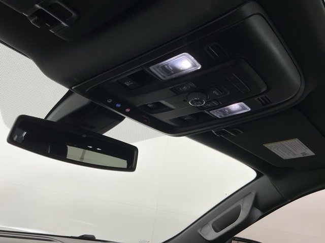 Used 2021 Chevrolet Tahoe Z71 image 22