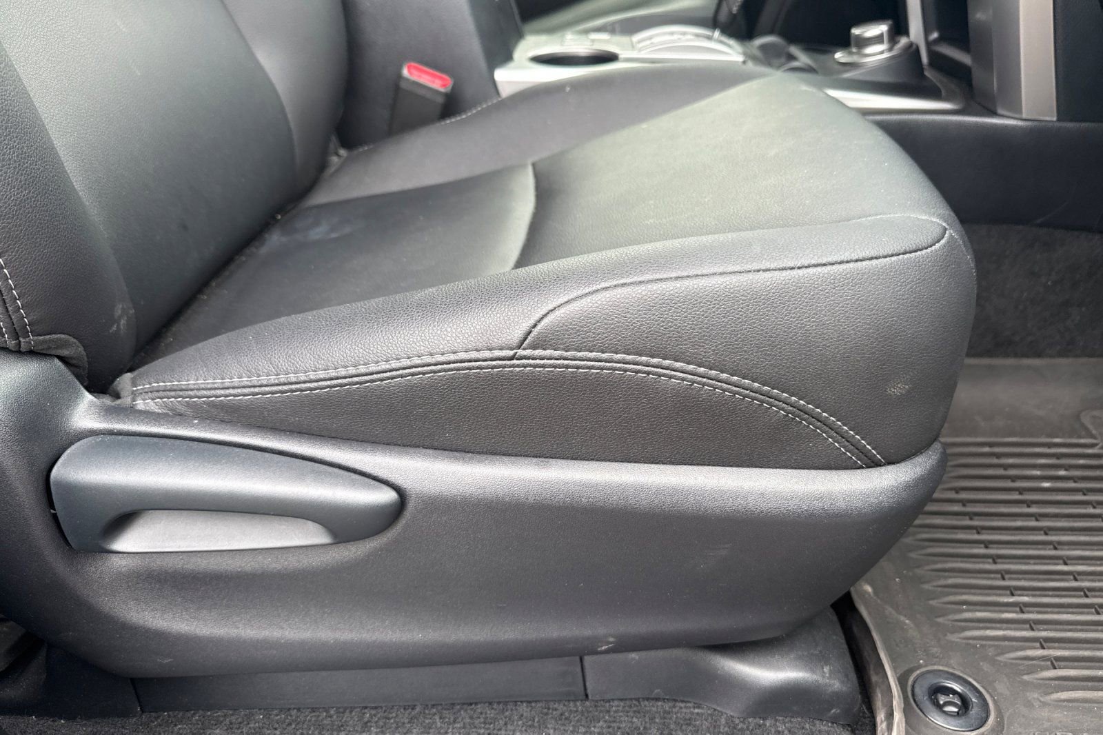 Used 2022 Toyota 4Runner TRD Sport AWD/4WD image 22