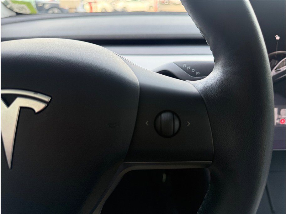 Used 2019 Tesla Model 3 Performance image 27