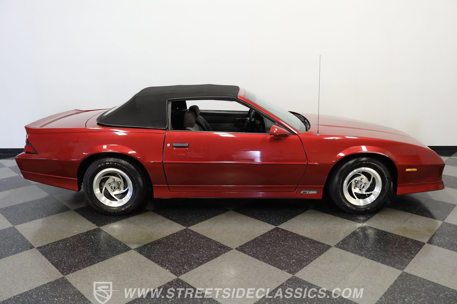 Used 1990 Chevrolet Camaro RS image 13