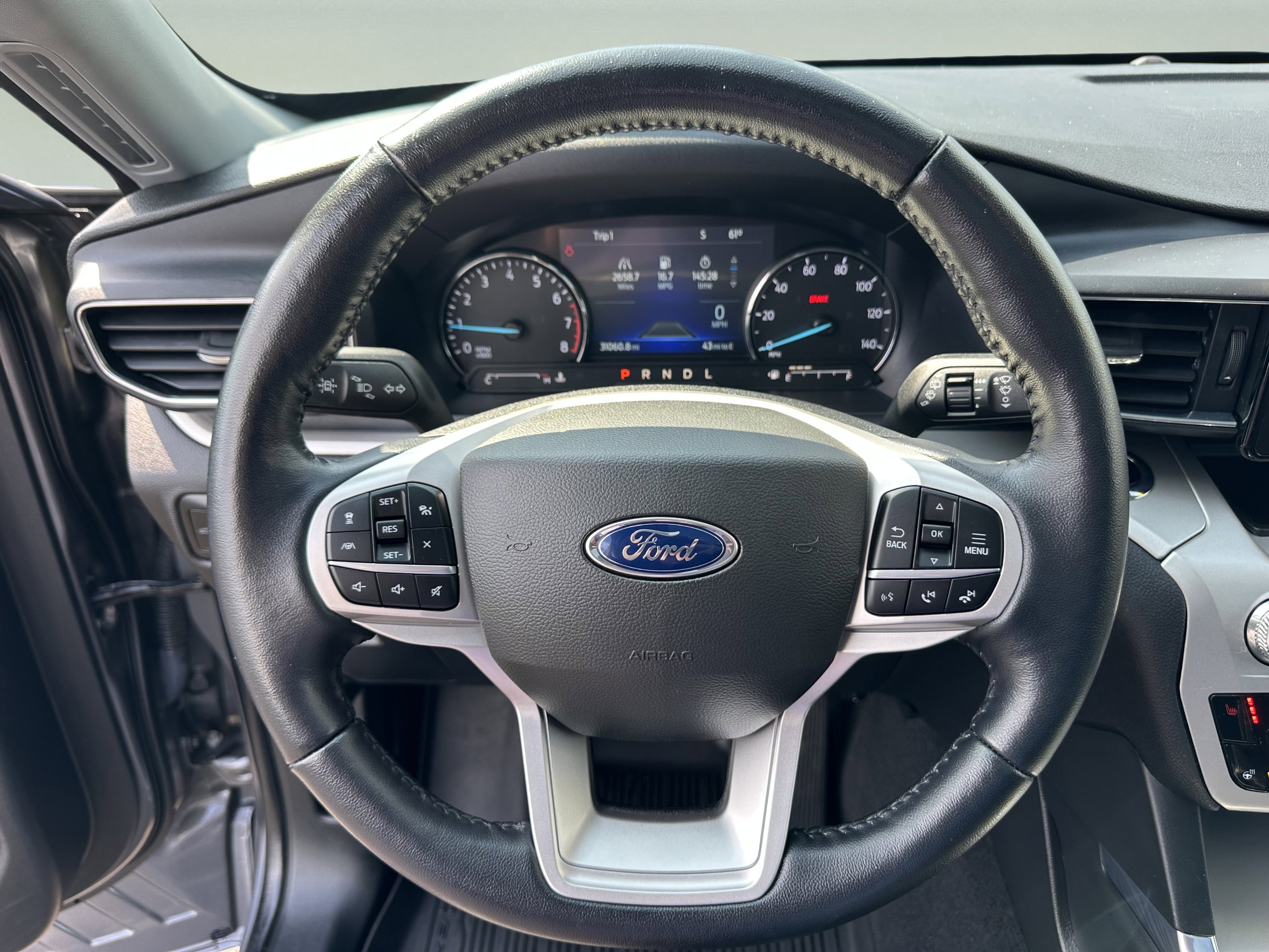 Certified 2022 Ford Explorer XLT w/ Equipment Group 202A image 12