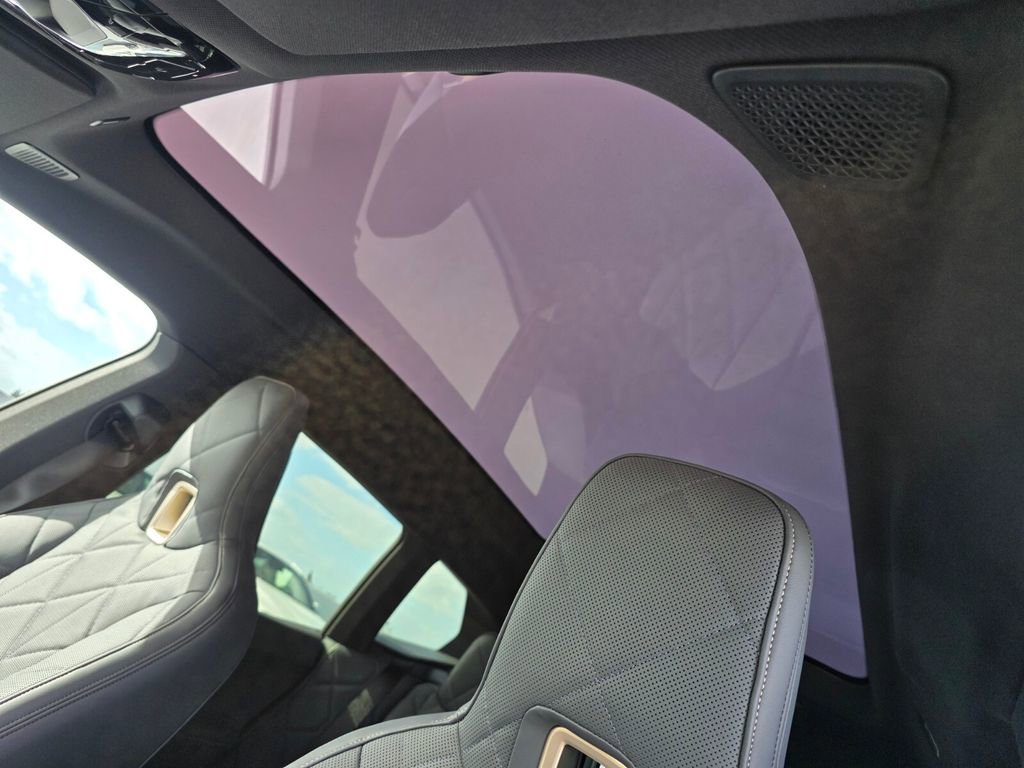 New 2026 BMW iX xDrive60 image 10