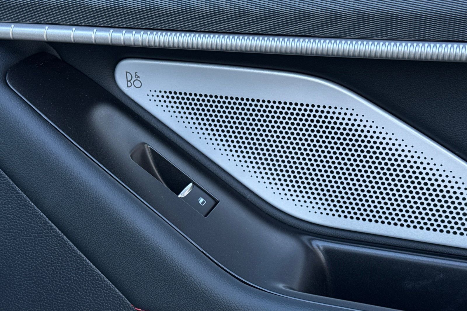 New 2026 Ford Explorer ST w/ Sun And Sound Package image 21