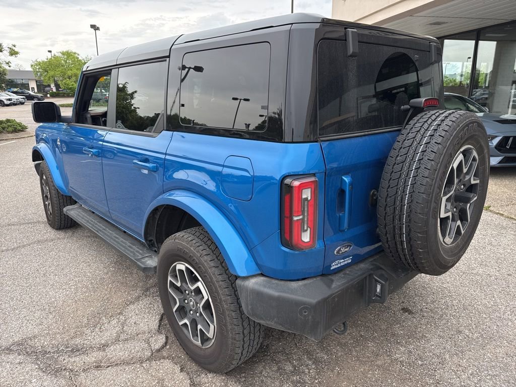 Used 2024 Ford Bronco Outer Banks AWD/4WD image 9