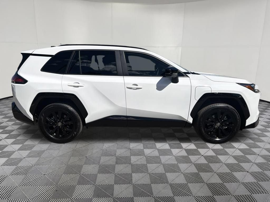 Used 2026 Toyota RAV4 SE w/ Convenience Package AWD/4WD image 10