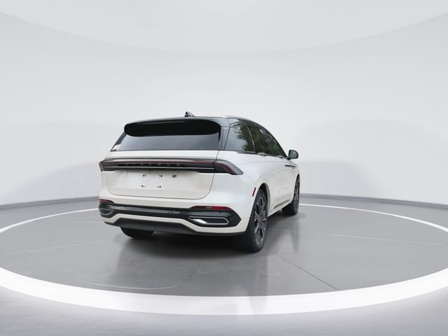 New 2026 Lincoln Nautilus Reserve AWD/4WD image 8