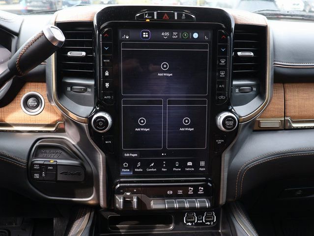 Used 2024 RAM 2500 Limited w/ Safety Group image 31