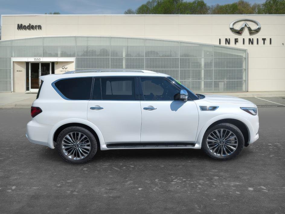 Used 2021 INFINITI QX80 Sensory w/ All-Season Package AWD/4WD image 3