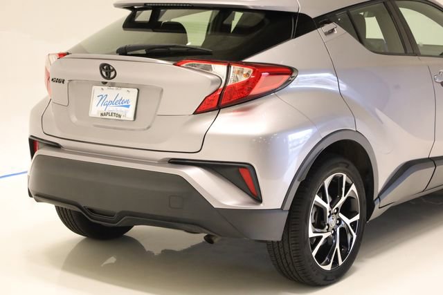 Used 2020 Toyota C-HR XLE FWD image 7