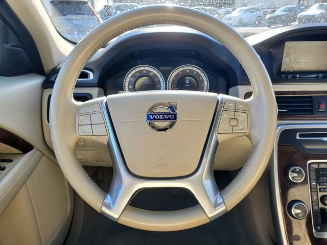 Used 2013 Volvo XC70 T6 image 28