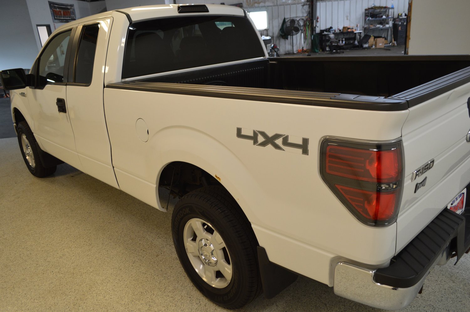 Used 2012 Ford F150 XLT AWD/4WD image 5