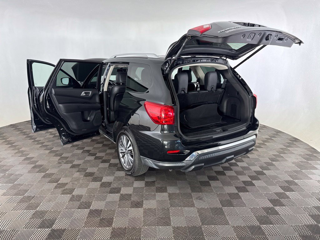 Used 2018 Nissan Pathfinder SL FWD image 26