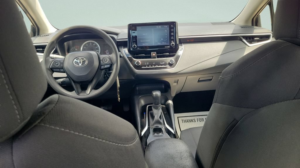 Used 2022 Toyota Corolla LE FWD image 9