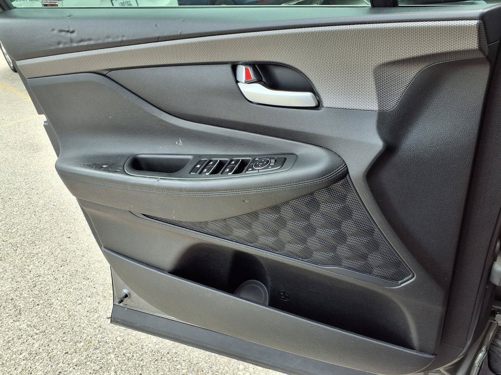 Used 2020 Hyundai Santa Fe SE w/ Cargo Package FWD image 23