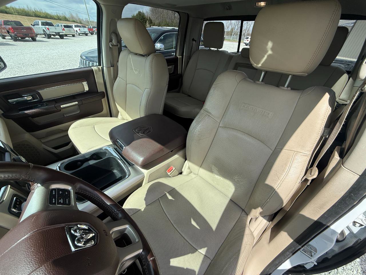 Used 2016 RAM 1500 Laramie w/ Convenience Group image 5