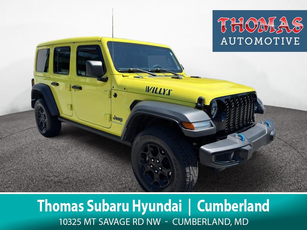 Used 2023 Jeep Wrangler Unlimited w/ Sun & Screen Package AWD/4WD image 1