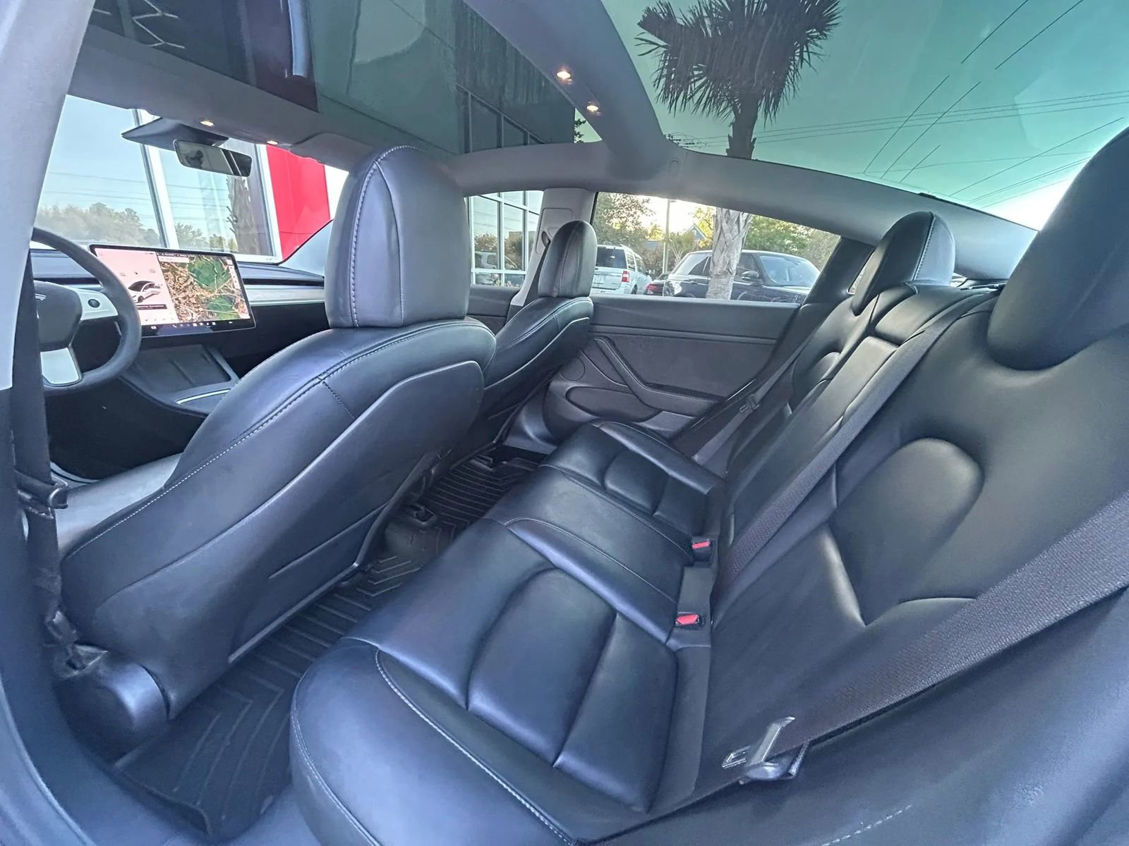 Used 2021 Tesla Model 3 Standard Range Plus image 11