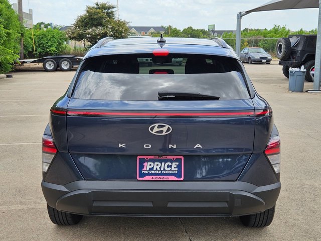 Used 2025 Hyundai Kona SEL FWD image 7