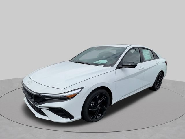 New 2026 Hyundai Elantra SEL Sport FWD image 5