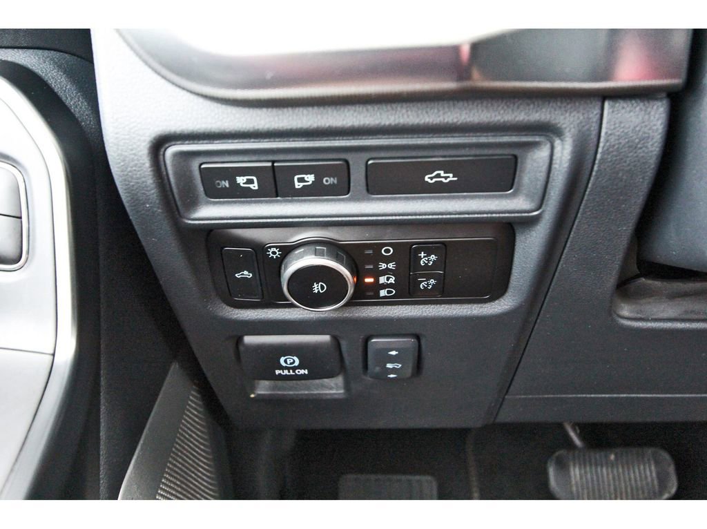 Used 2023 Ford F150 Platinum w/ Equipment Group 701A High AWD/4WD image 19