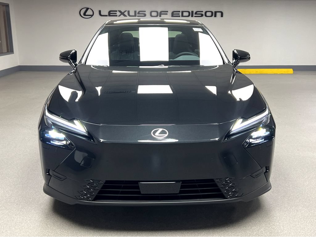 New 2026 Lexus ES 500e AWD/4WD image 2