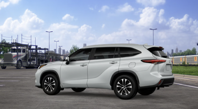 New 2026 Toyota Highlander XLE AWD/4WD image 3
