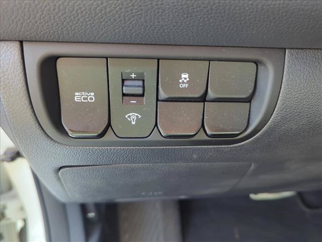 Used 2014 Kia Rio SX w/ Premium Package FWD image 11
