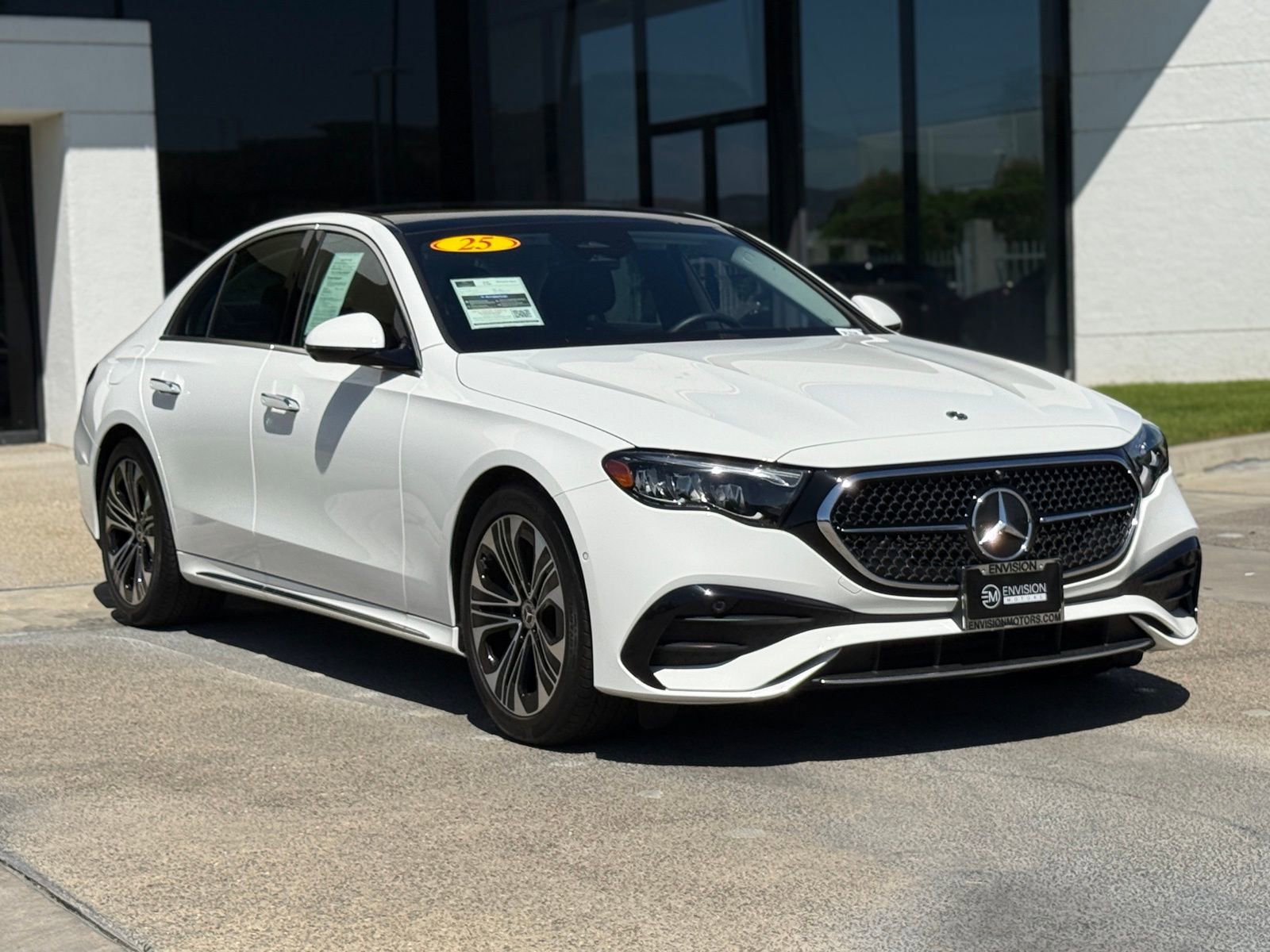 Used 2025 Mercedes-Benz E 350 Sedan image 7