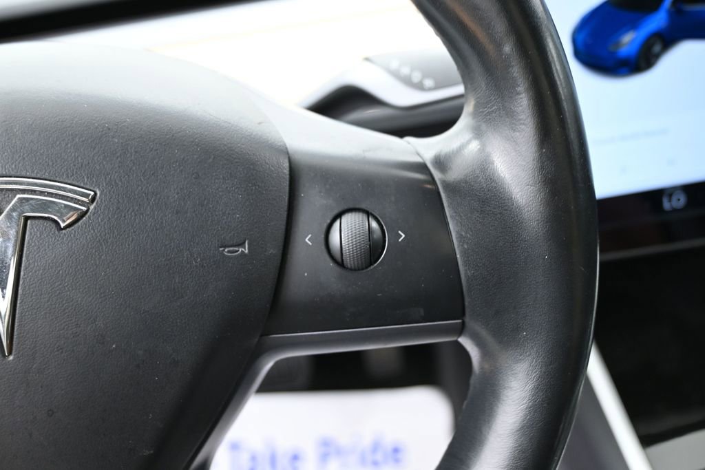Used 2018 Tesla Model 3 Long Range image 17