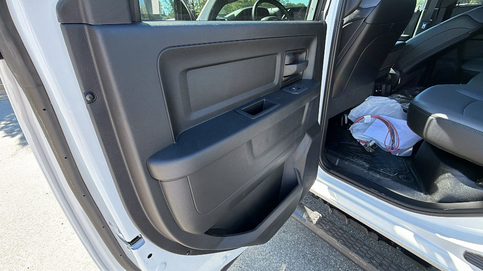 New 2026 RAM 5500 Tradesman w/ Chrome Appearance Group AWD/4WD image 18