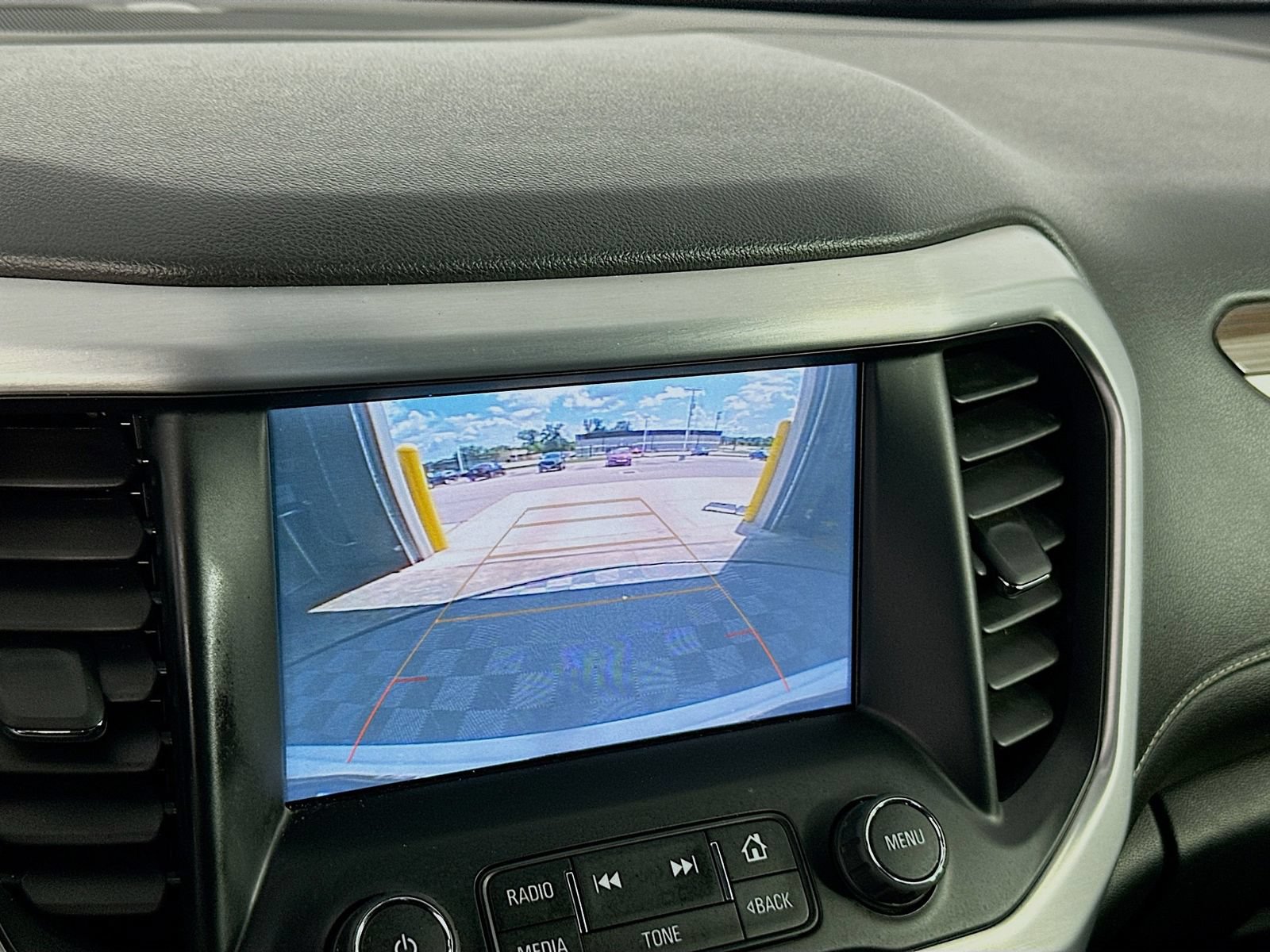 Used 2019 GMC Acadia SLE FWD image 13