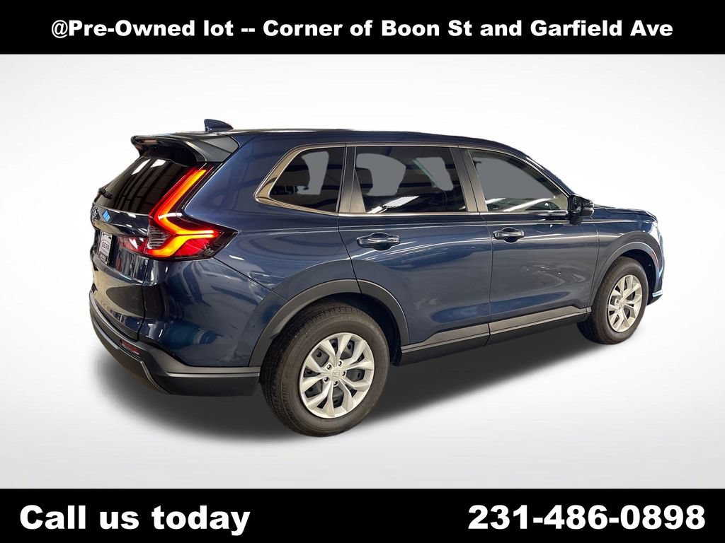 Used 2025 Honda CR-V LX image 5