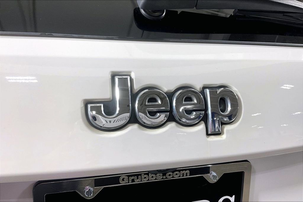 Used 2019 Jeep Grand Cherokee Limited RWD image 42