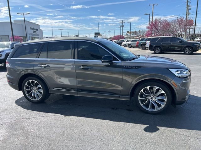 Used 2020 Lincoln Aviator Grand Touring w/ Equipment Group 302A image 5