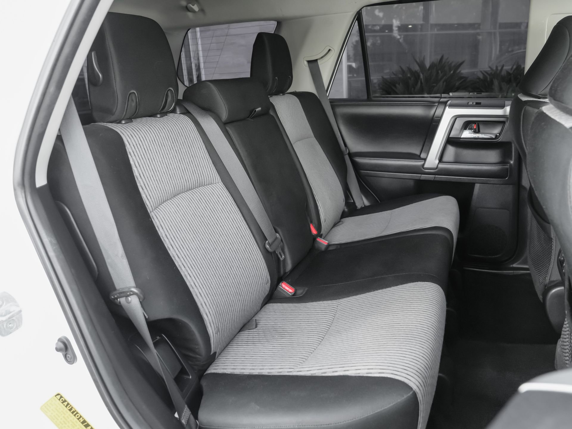 Used 2018 Toyota 4Runner SR5 RWD image 36