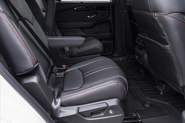 New 2025 Honda Pilot TrailSport image 27
