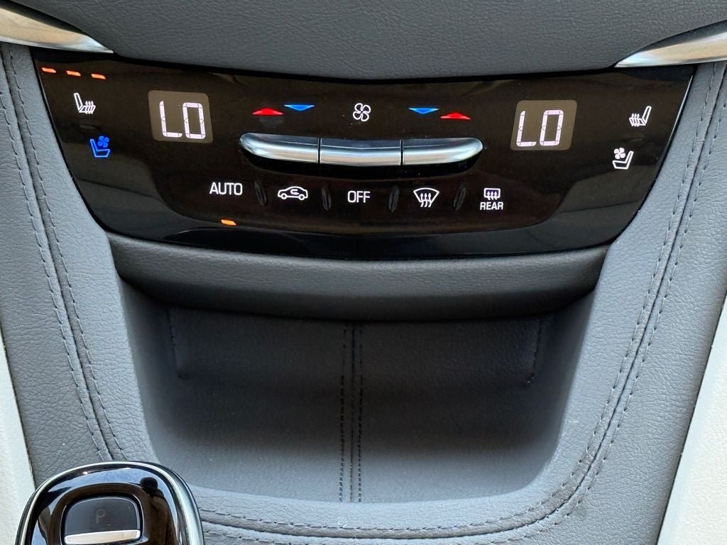 Used 2023 Cadillac XT5 Premium Luxury FWD image 25